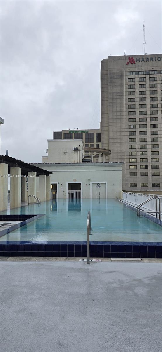 DOWNTOWN DADELAND CONDO N - Residential