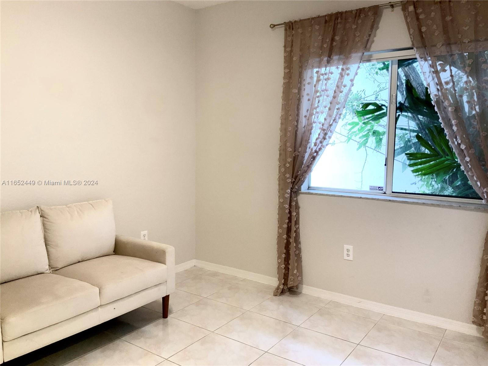 Doral Gardens - Residential Lease
