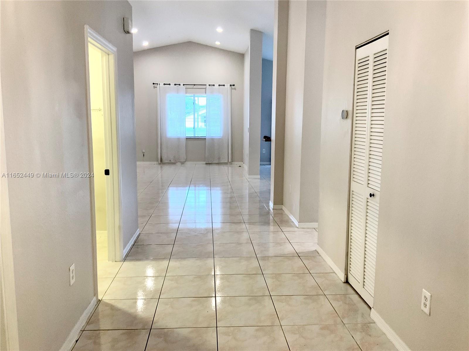 Doral Gardens - Residential Lease