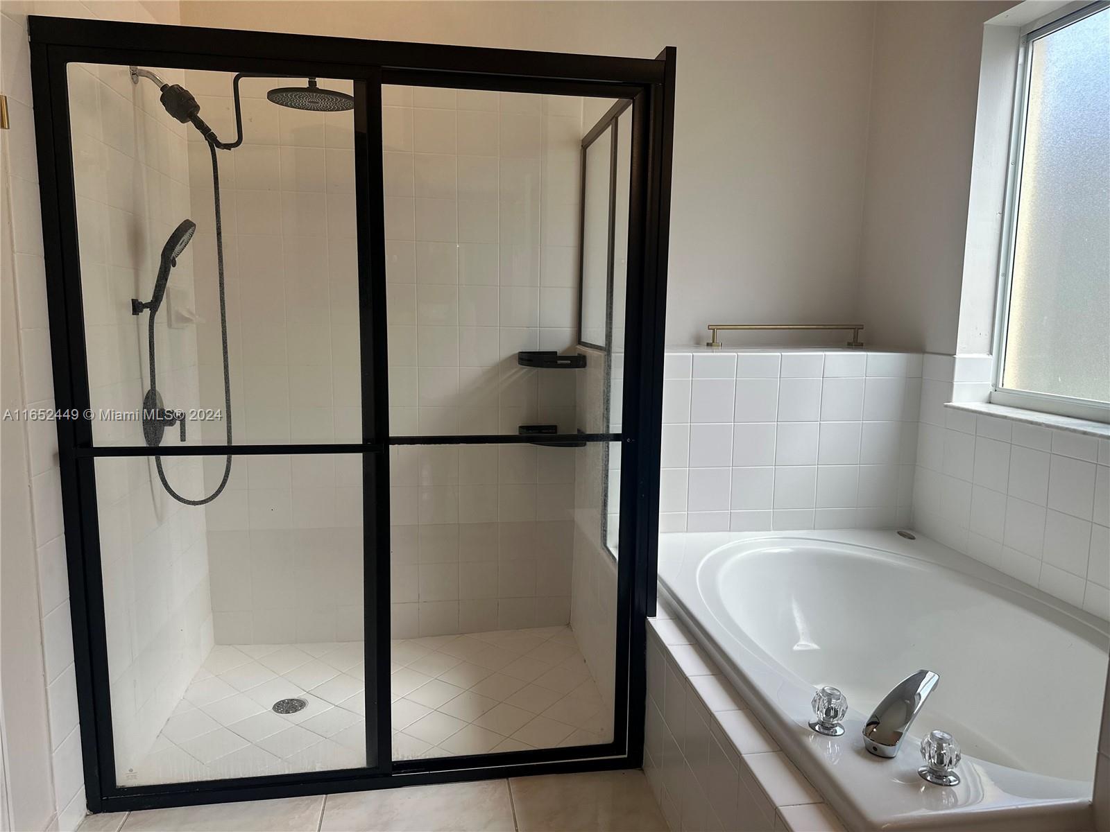 Doral Gardens - Residential Lease