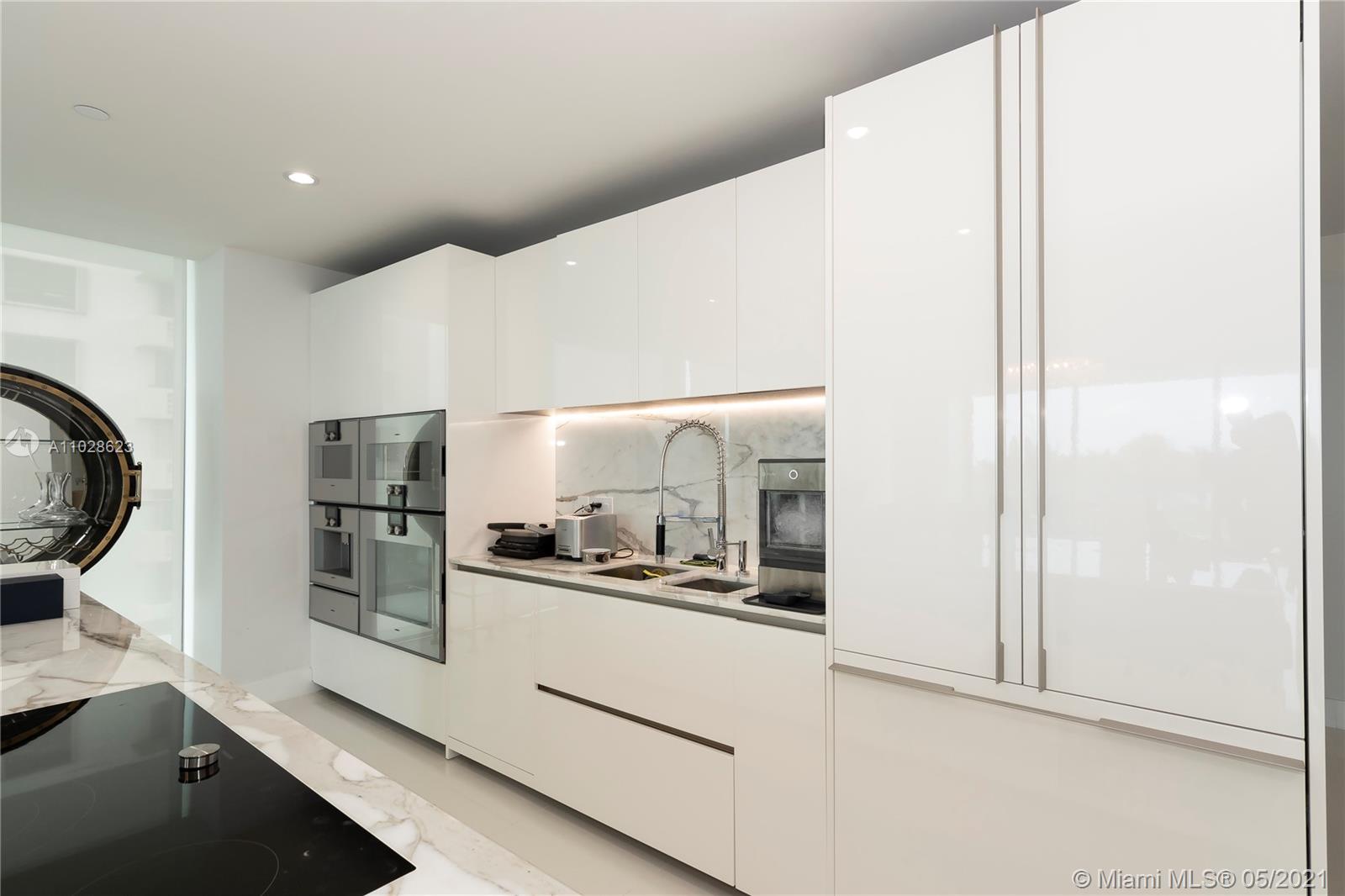 OCEANA BAL HARBOUR CONDO - Residential