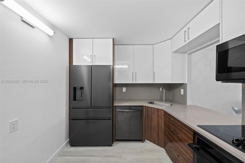 Photo of 2001 Atlantic Shores Blvd #116, Hallandale Beach, FL 33009 (MLS # A12008428)
