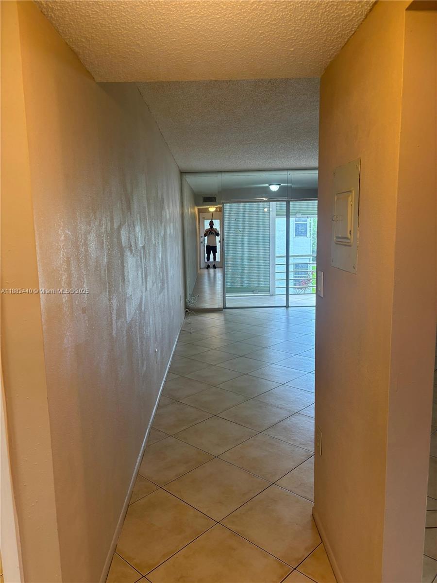 QUAIL RUN OF SUNRISE - Residential Lease