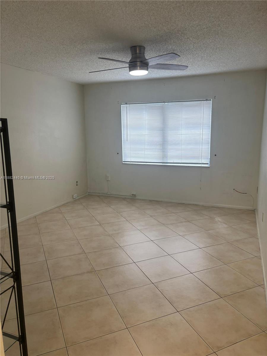 QUAIL RUN OF SUNRISE - Residential Lease