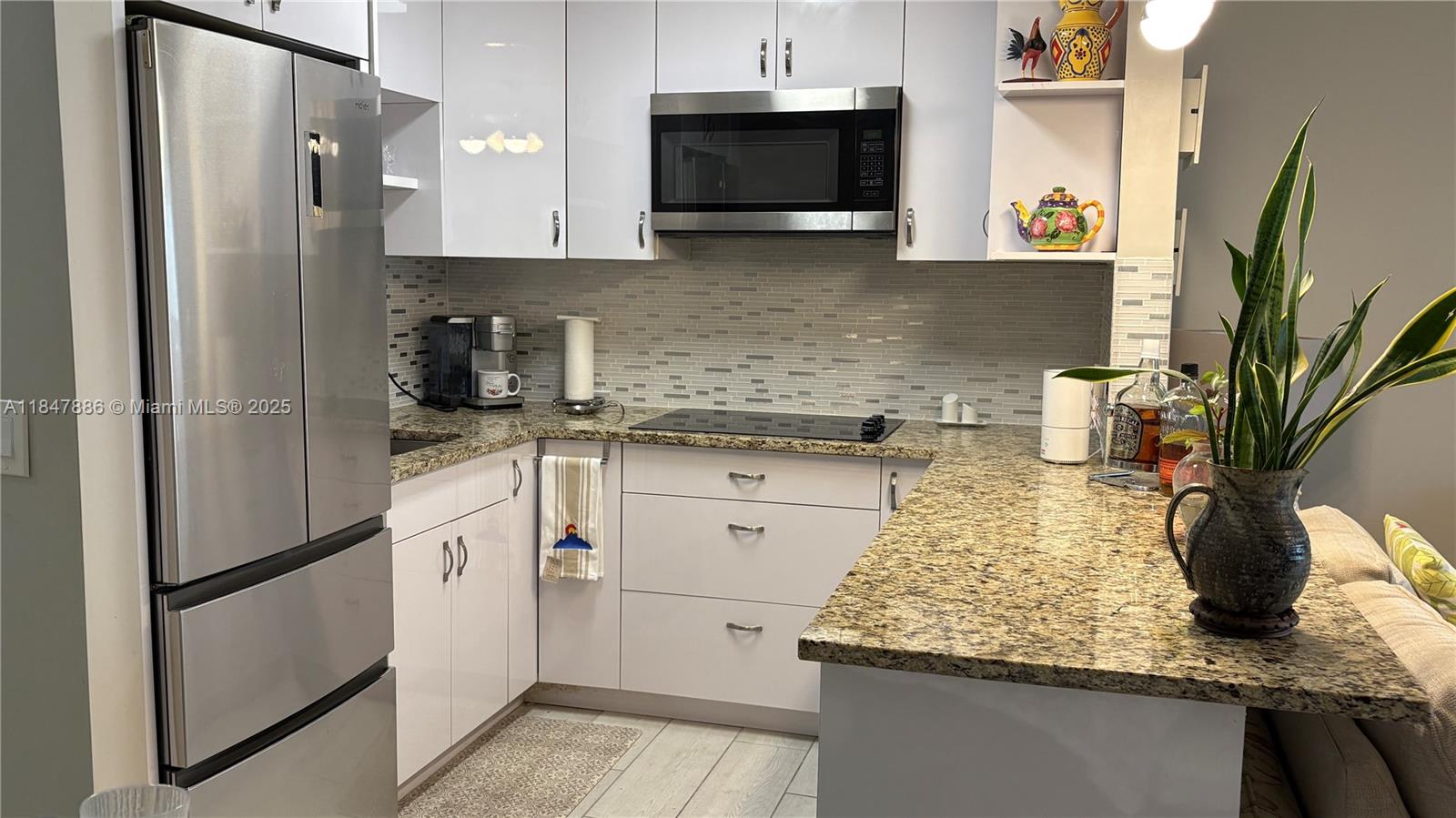 CENTURY VILLAGE - Residential Lease