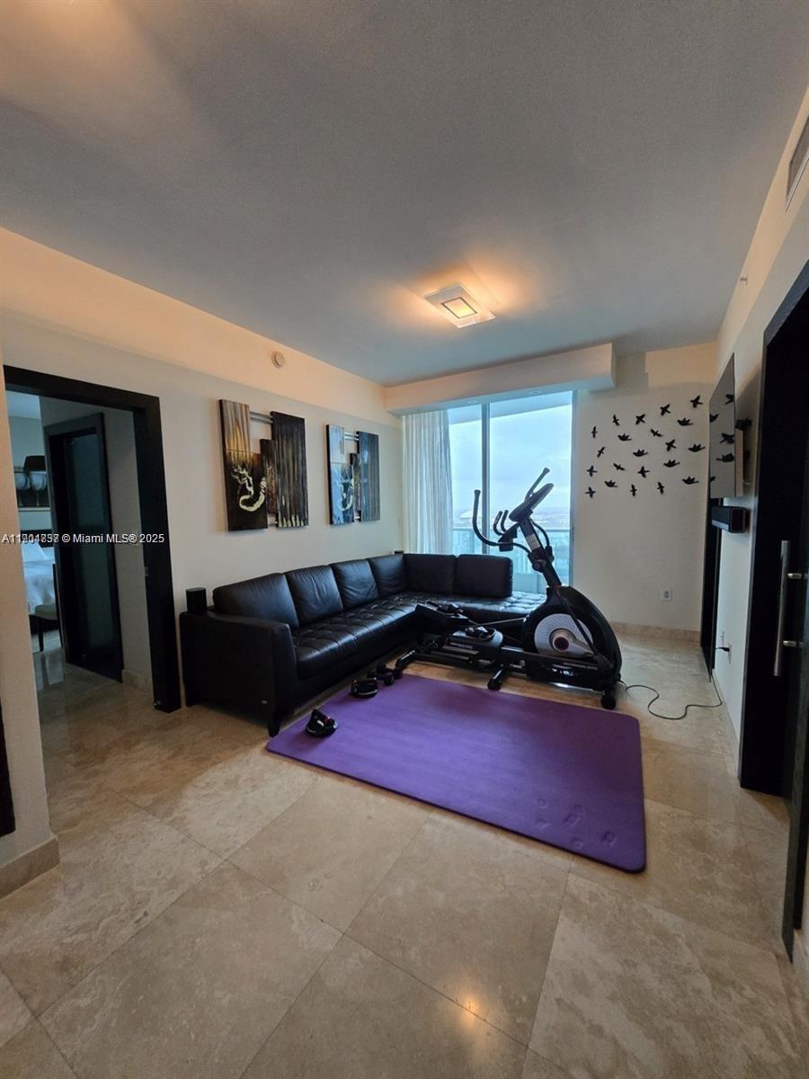 900 BISCAYNE BAY CONDO - Residential