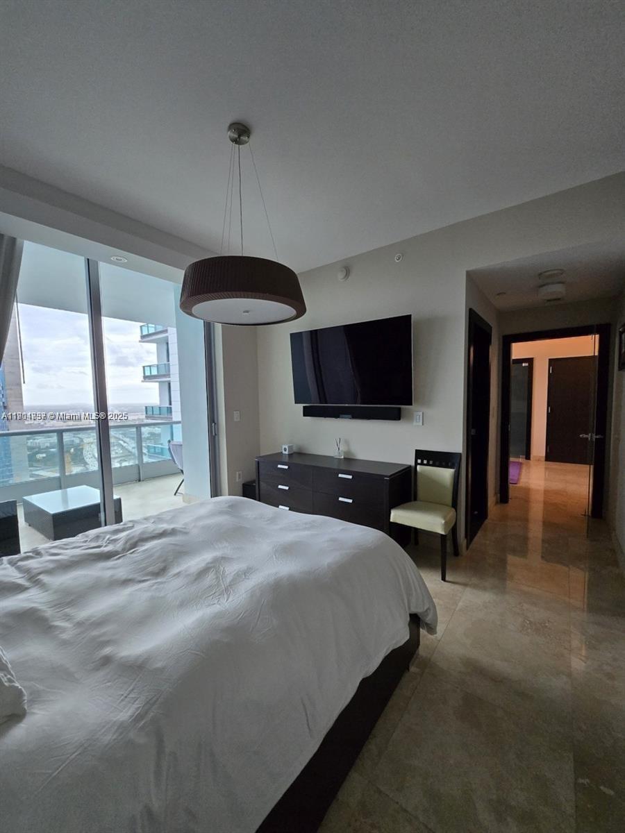 900 BISCAYNE BAY CONDO - Residential