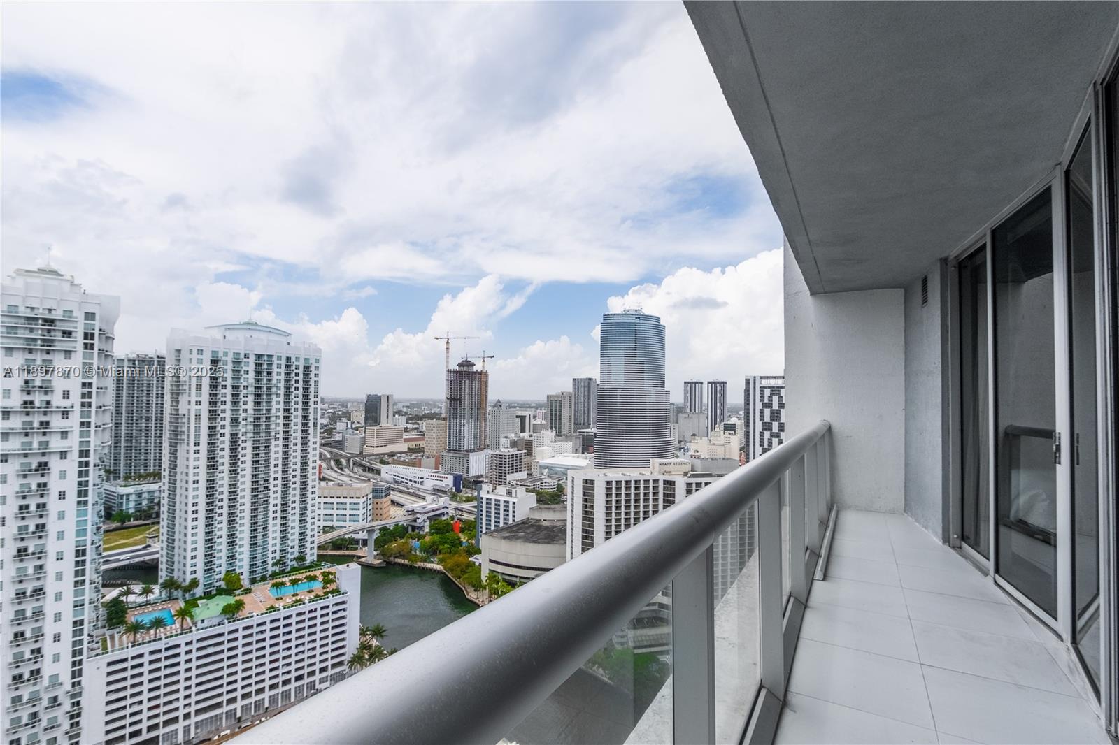 ICON BRICKELL CONDO NO 3 - Residential Lease