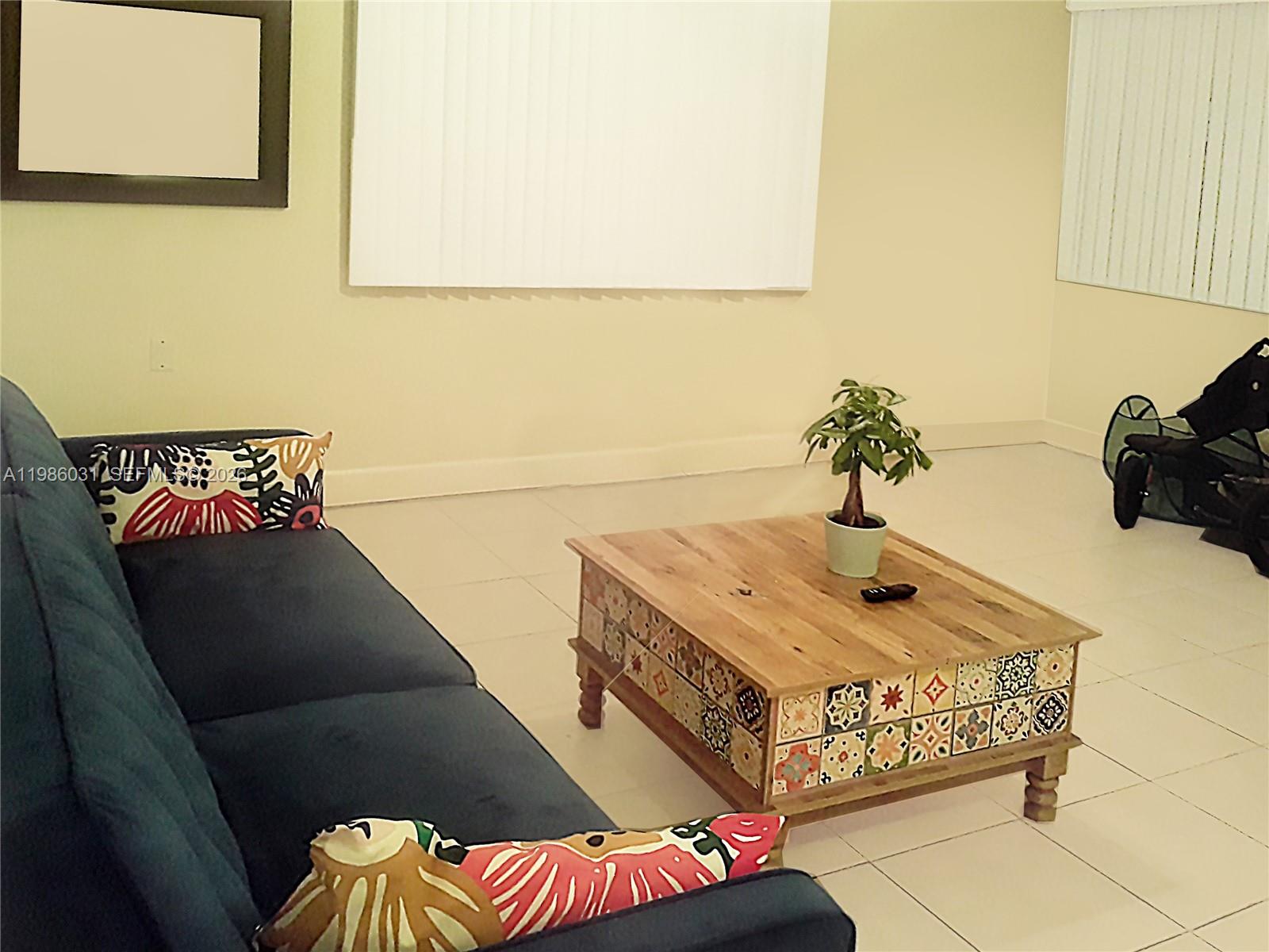 MIMO ON THE BEACH VII CON - Residential