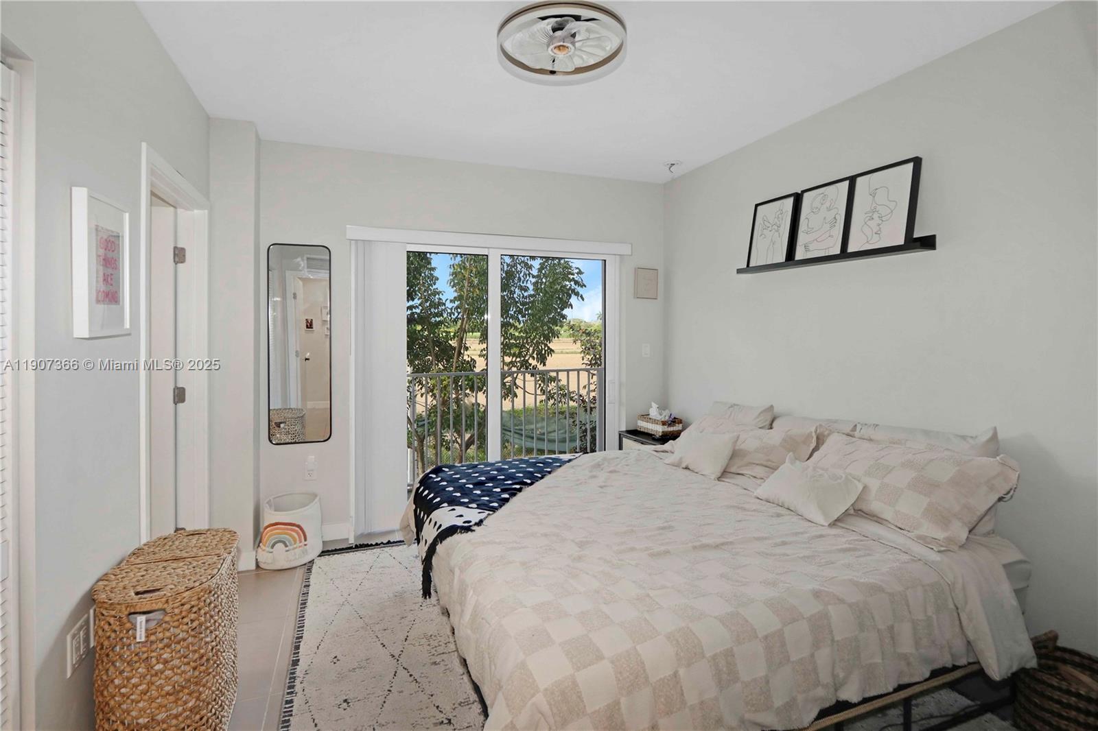 PARADISE ONE - Residential