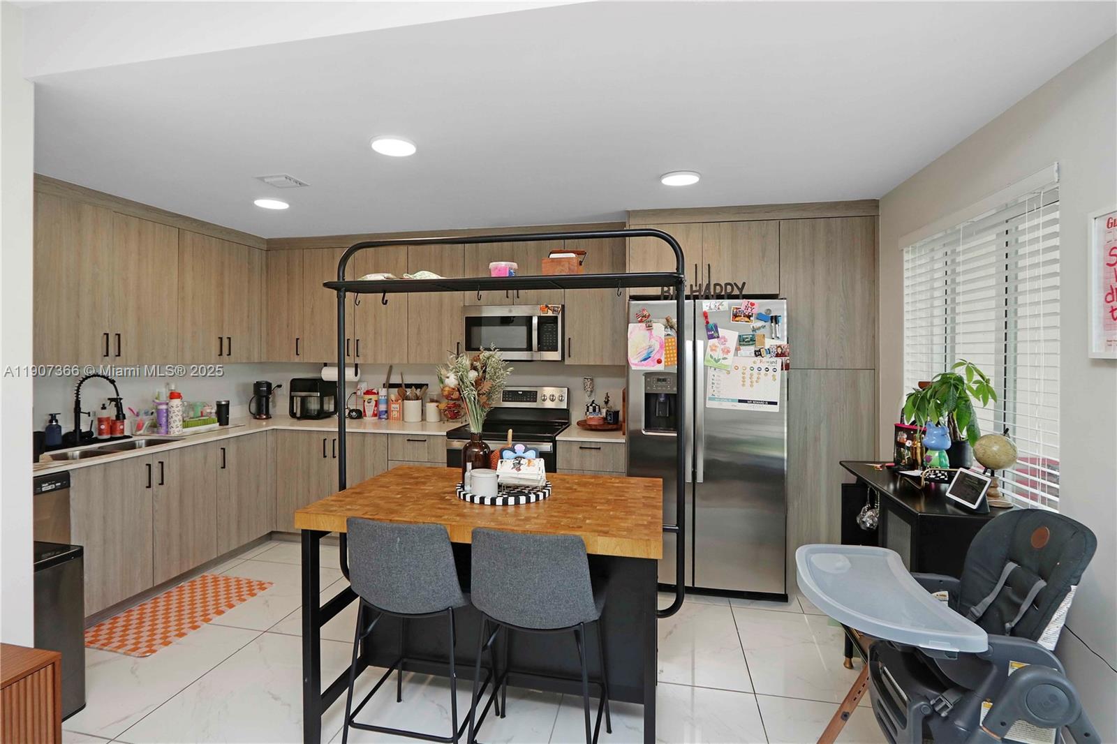 PARADISE ONE - Residential