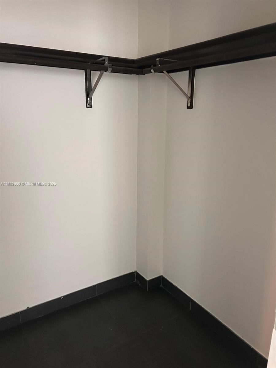 THE EVELYN CONDO - Residential Lease