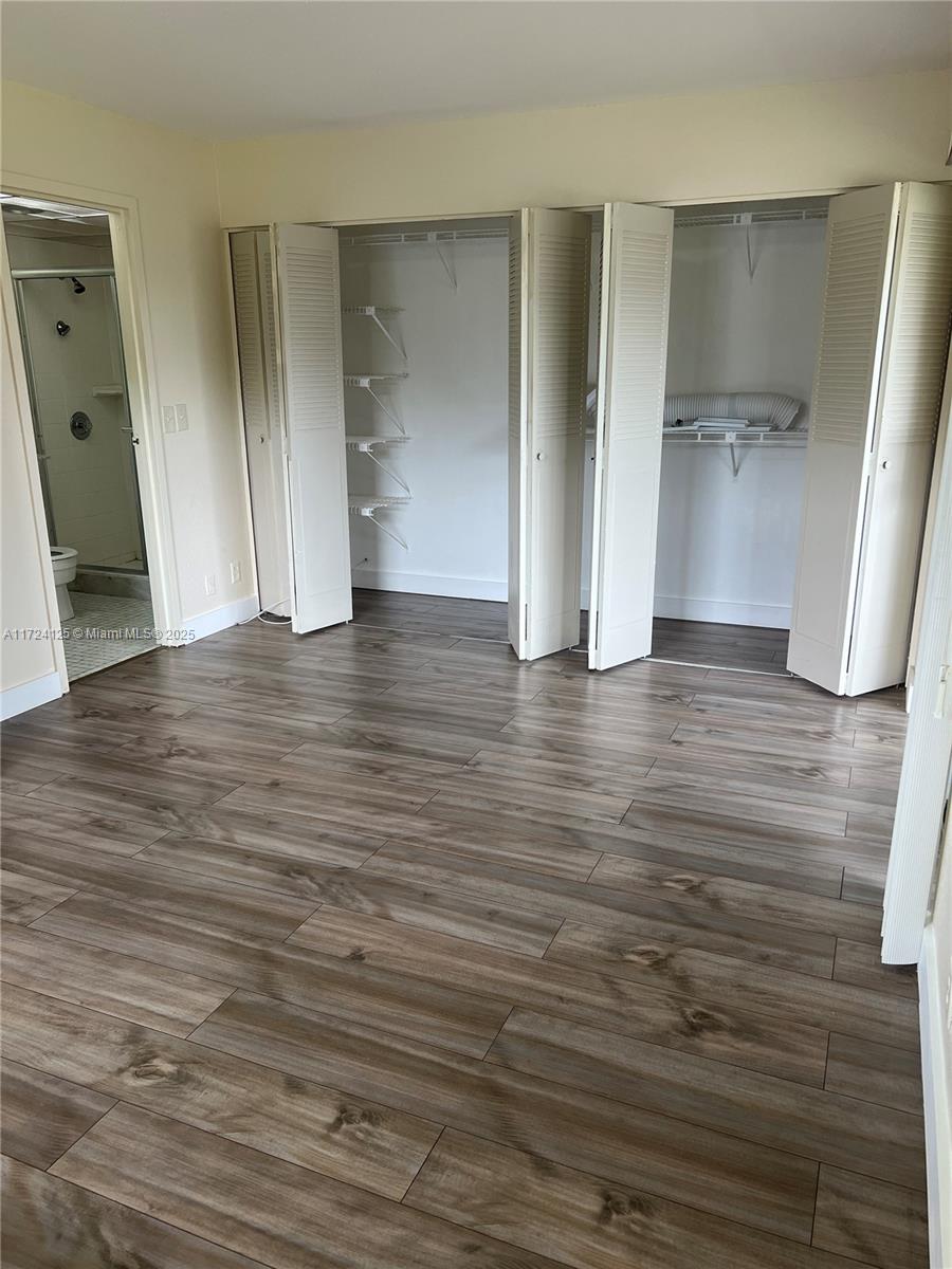 KINGS POINT BRITTANY COND - Residential