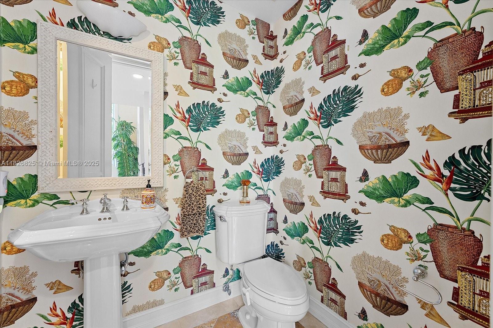 PARADISE POINT 1ST AMENDM - Residential