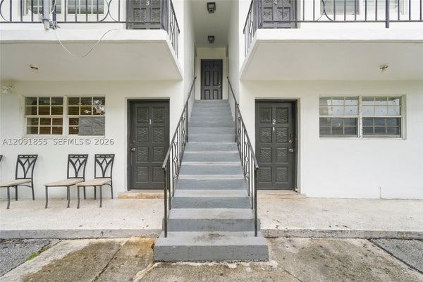 219 NW 10TH AVE APT 3, MIAMI, FL 33128 - Image add5e1f9c47d26e8205bcbcc7facd04b/1866688499