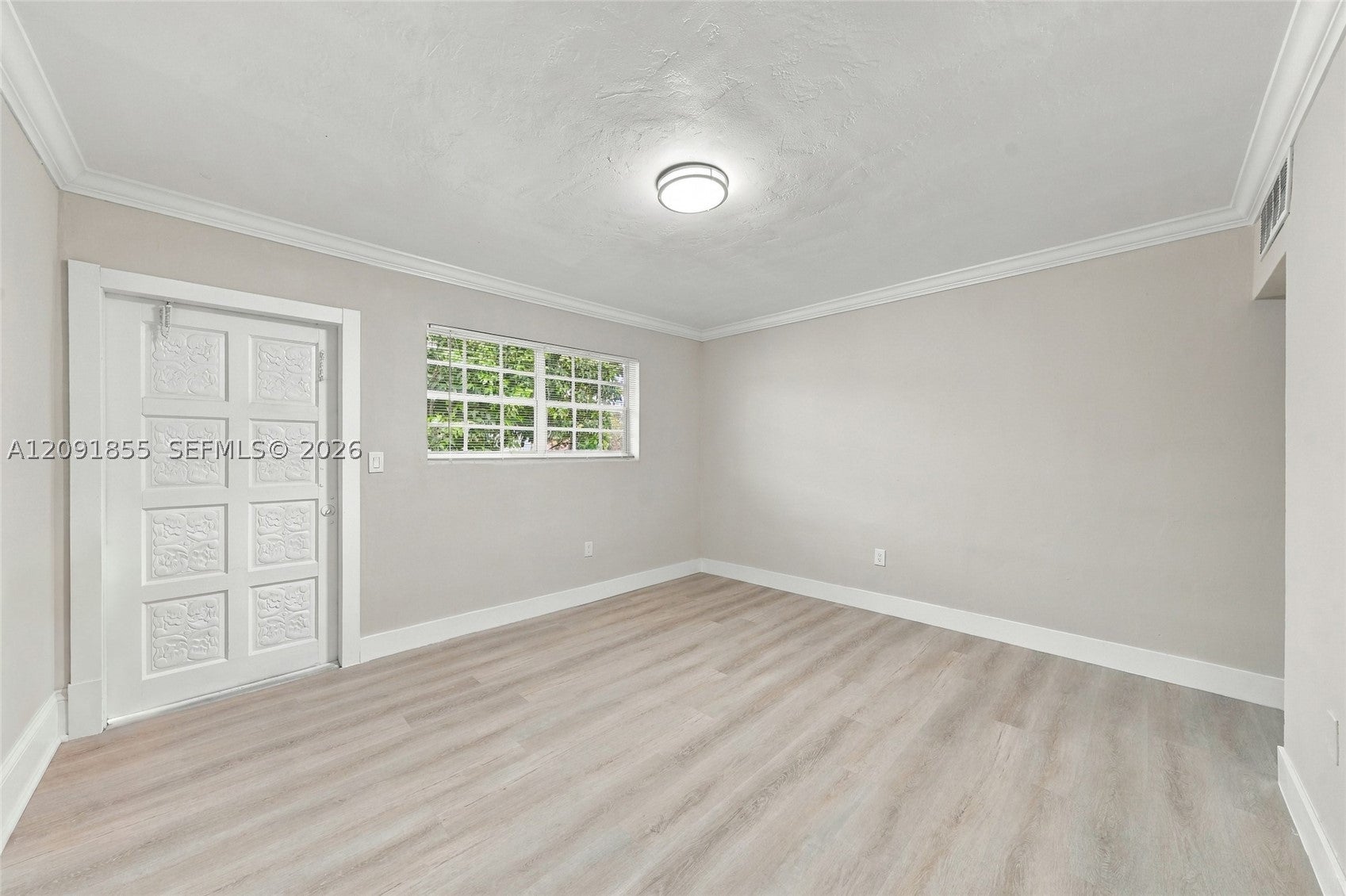 219 NW 10th Ave APT 3