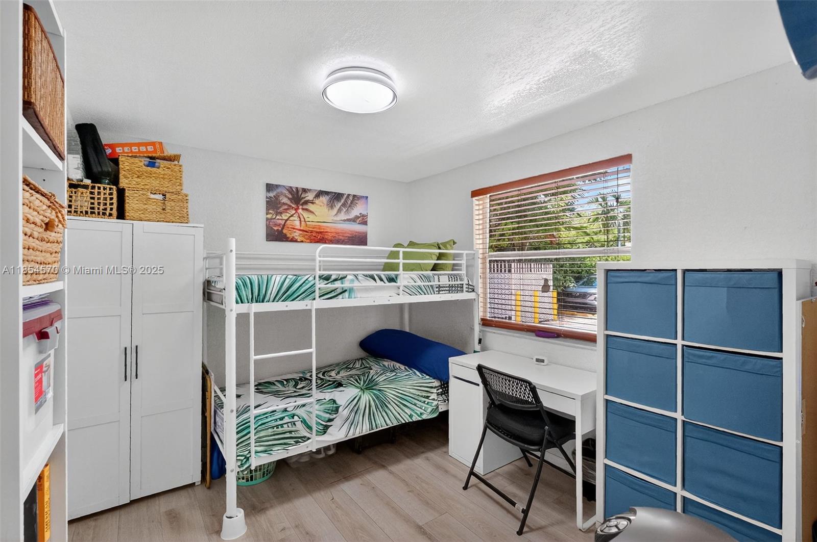 VILLA NAVARRA CONDO - Residential