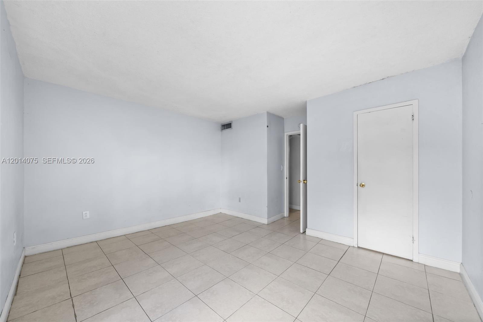 DORAL GARDENS II CONDO - Residential