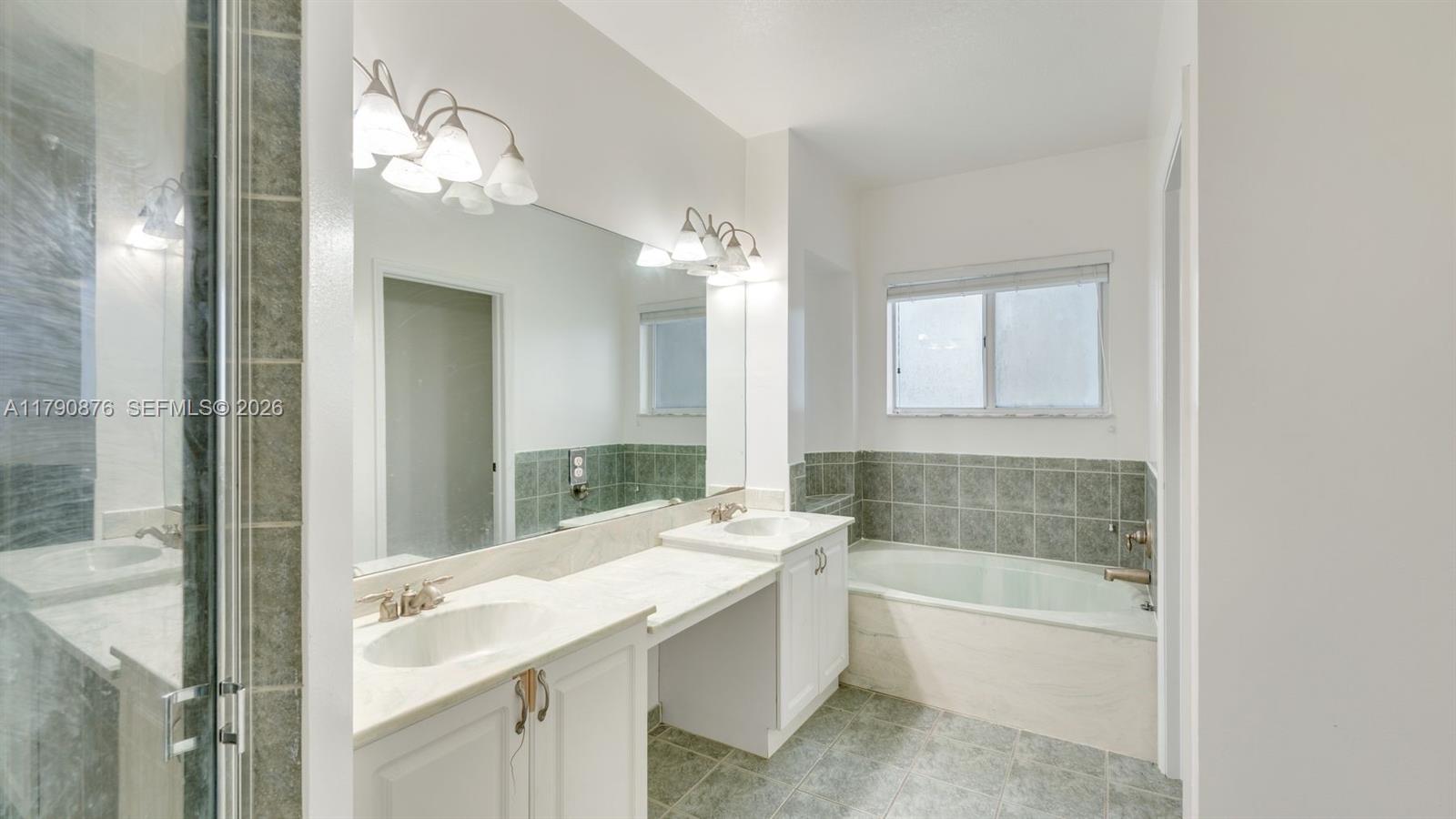 KEYS GATE - Residential