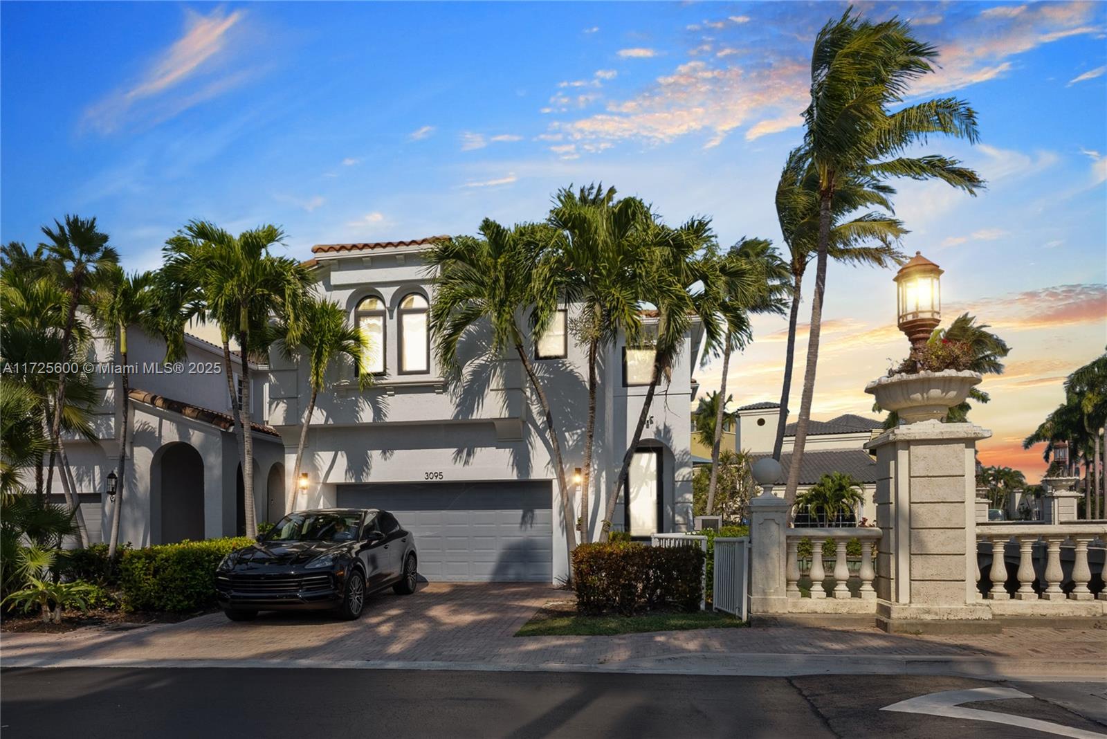 3095 NE 208th Ter