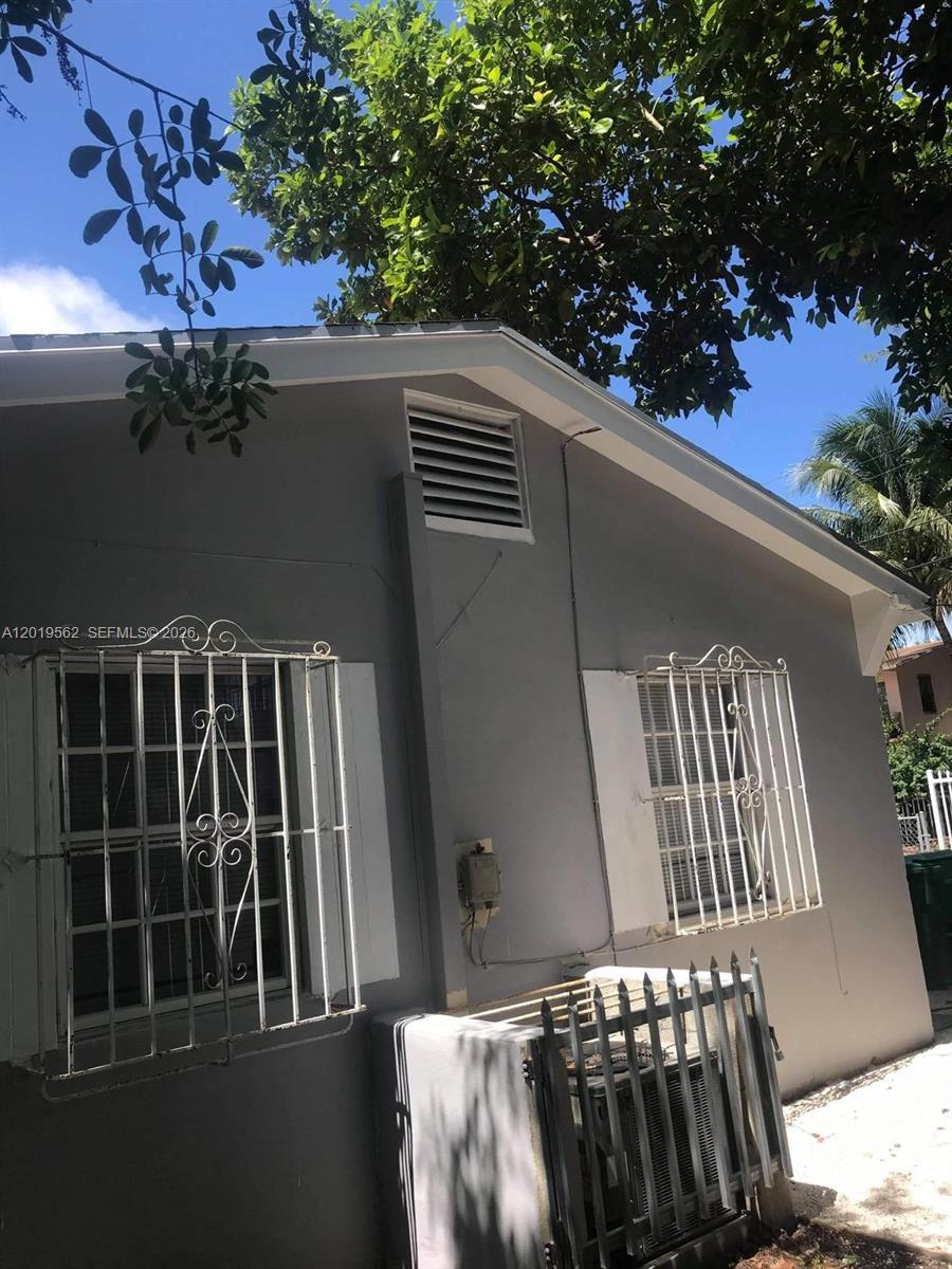 LITTLE RIVER GARDENS - Residential Income