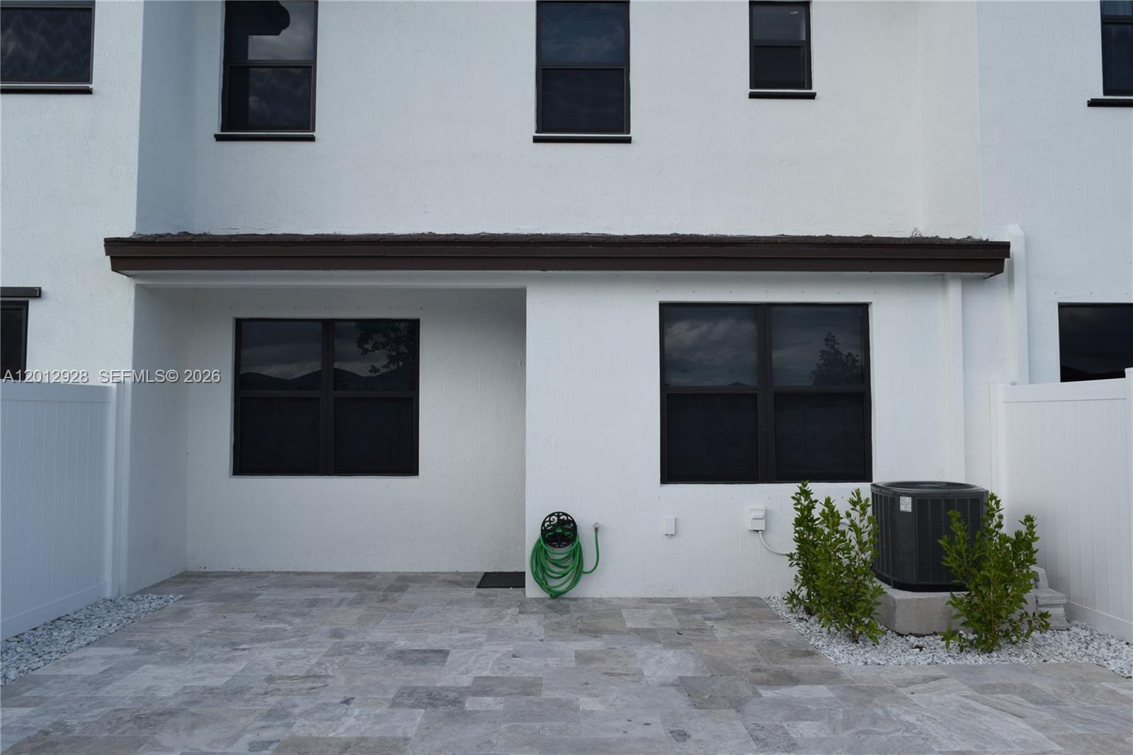 AQUABELLA SECTION ONE - Residential Lease