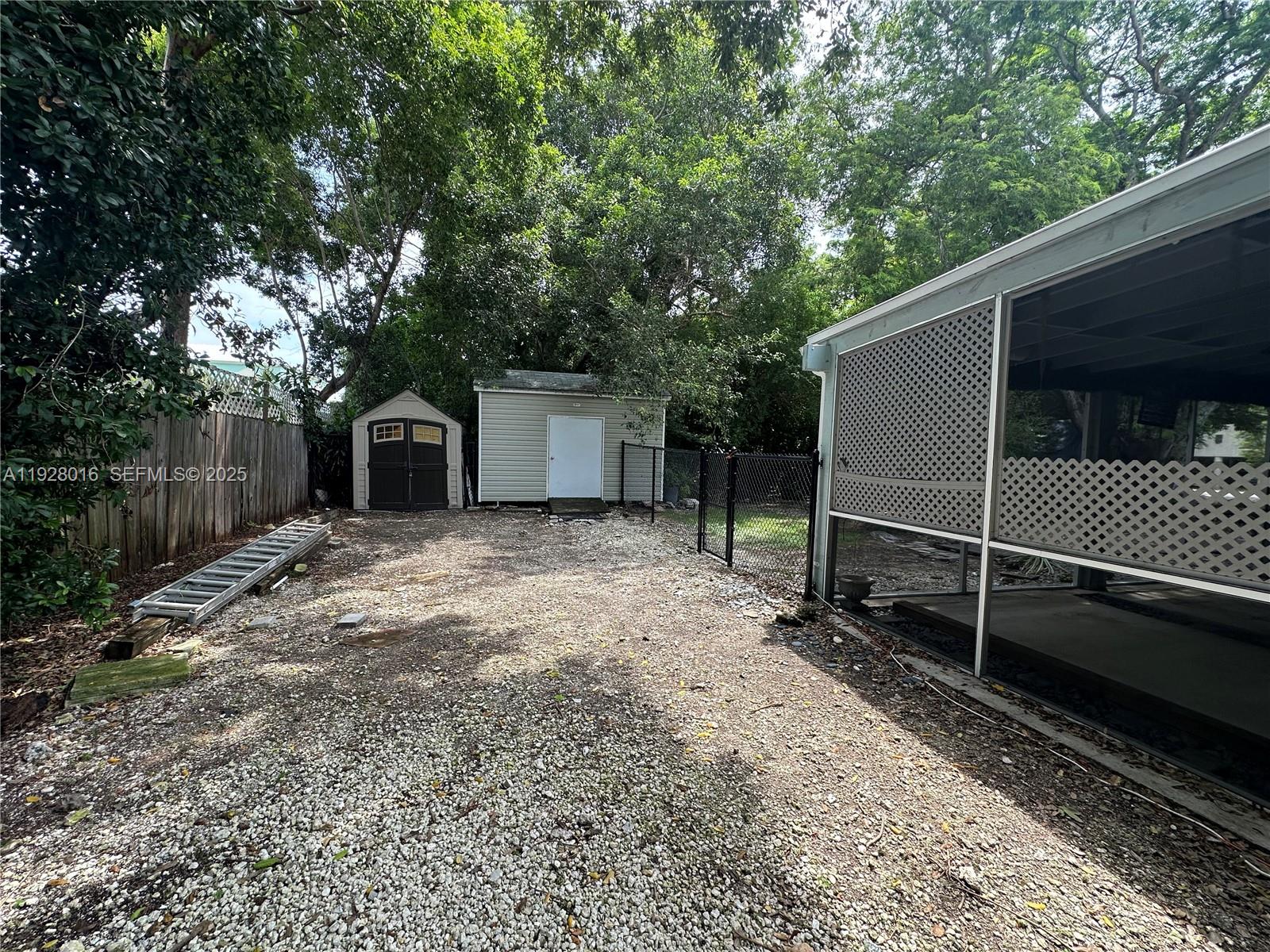 PAMELA VILLA KEY LARGO - Residential Lease