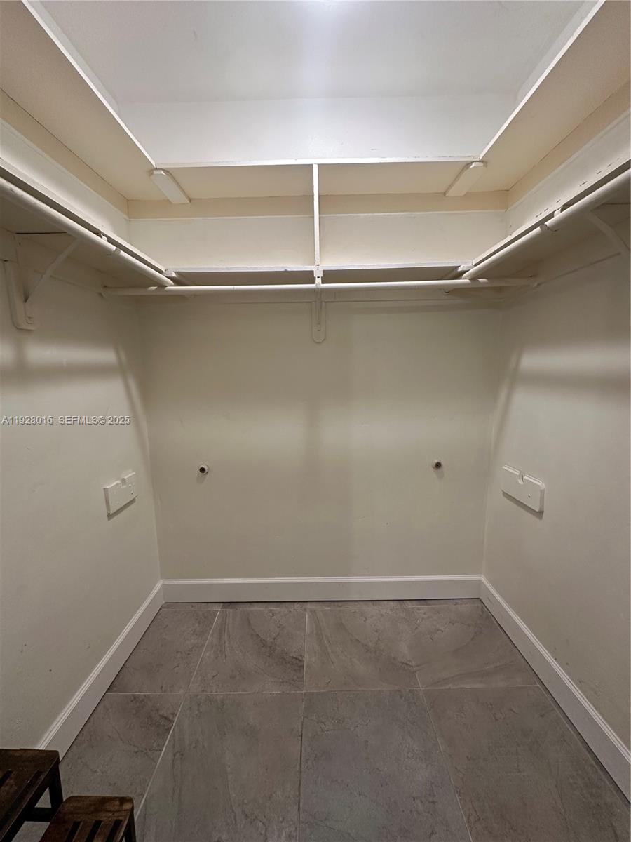 PAMELA VILLA KEY LARGO - Residential Lease