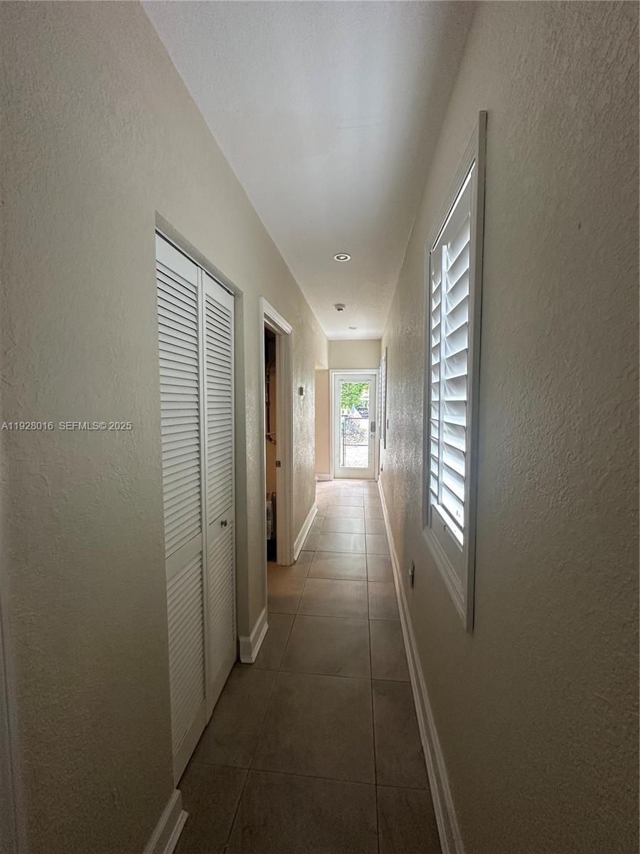 PAMELA VILLA KEY LARGO - Residential Lease