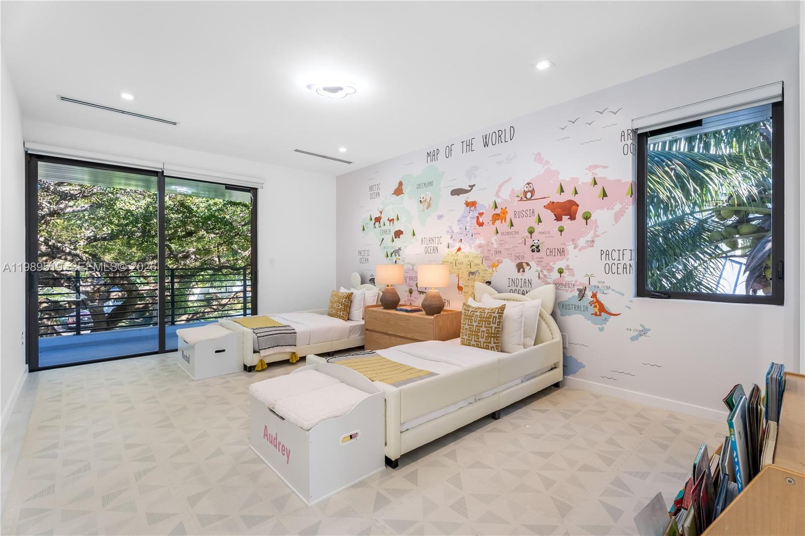 VICTORIA PLACE - Residential