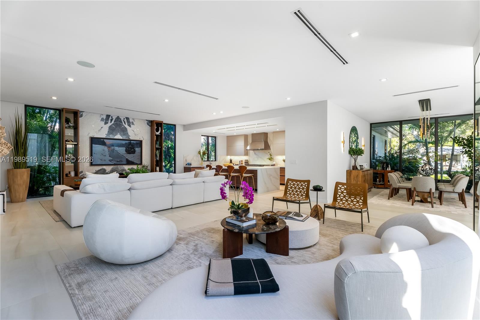 7900 SW 57th Ct, South Miami, FL, 33143/$6,495,000 1 7900 SW 57th Ct