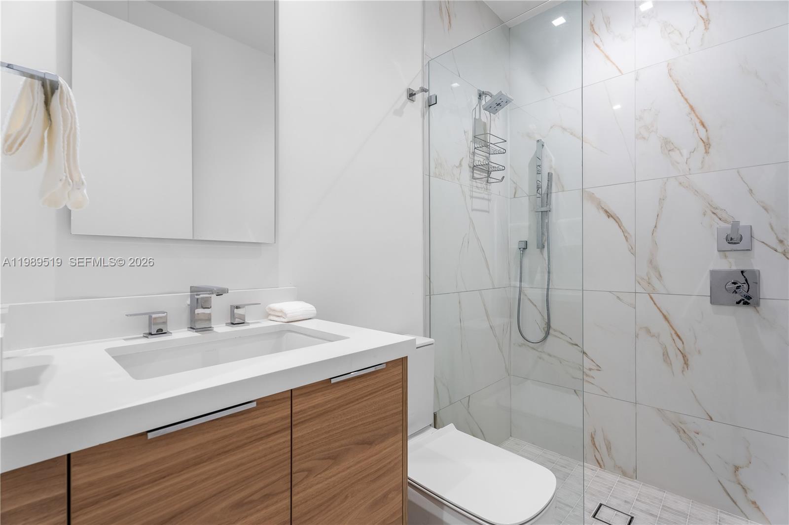 VICTORIA PLACE - Residential