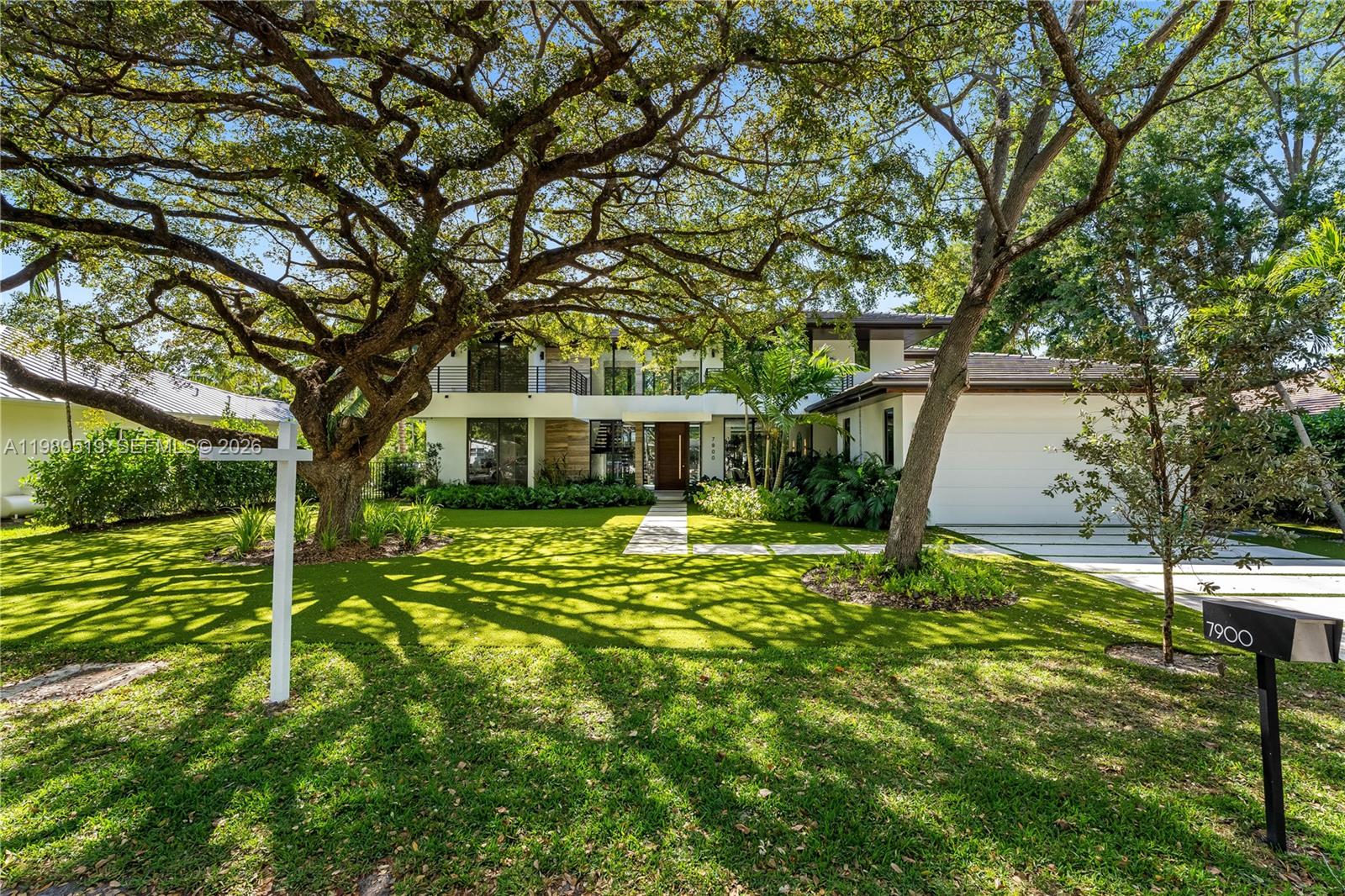 VICTORIA PLACE - Residential