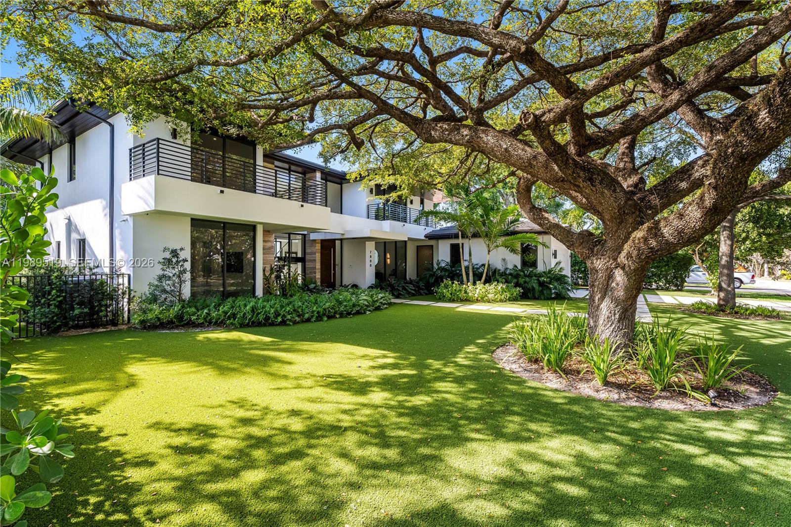 VICTORIA PLACE - Residential