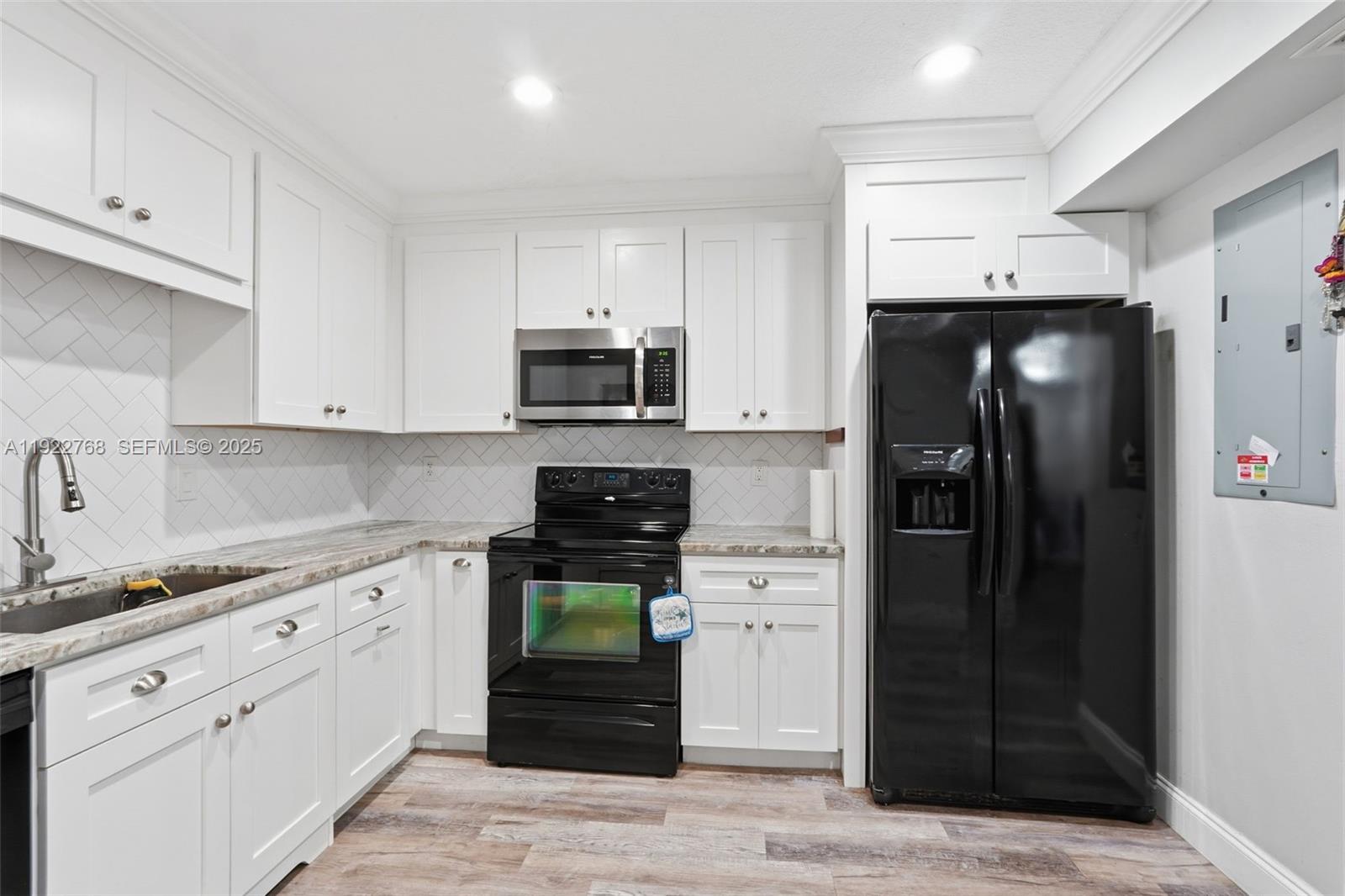 RAINBERRY BAY SEC 1-A - Residential