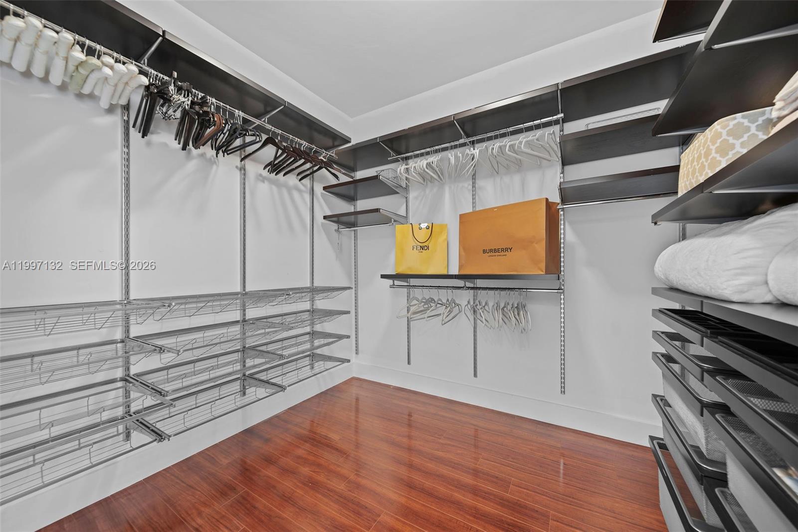 THE PENINSULA II CONDO - Residential Lease