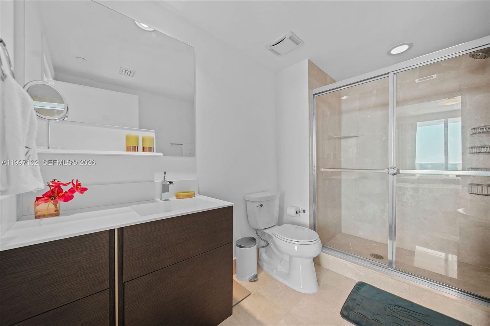 THE PENINSULA II CONDO - Residential Lease