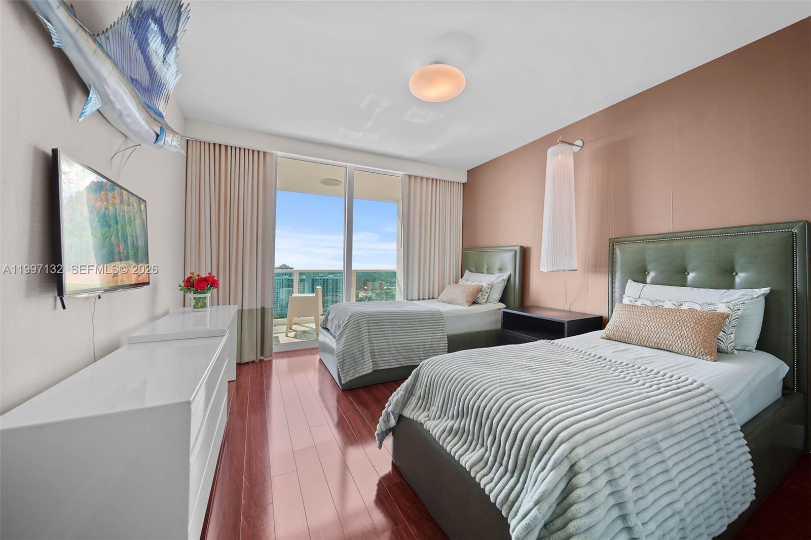 THE PENINSULA II CONDO - Residential Lease