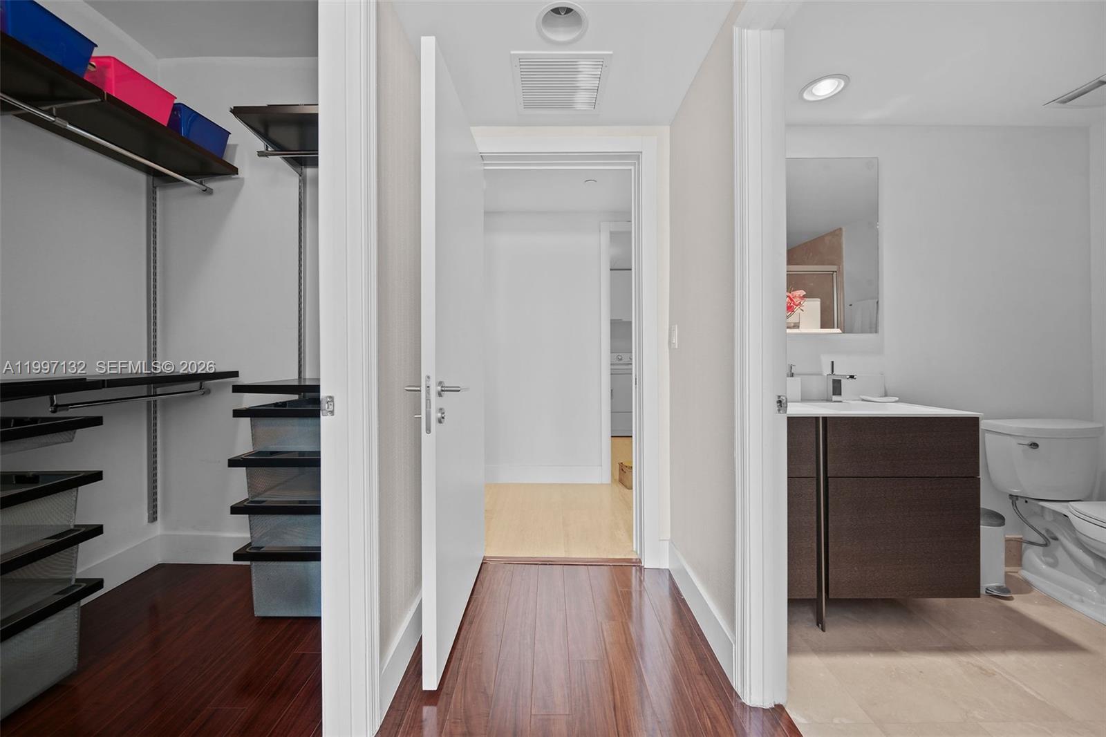 THE PENINSULA II CONDO - Residential Lease