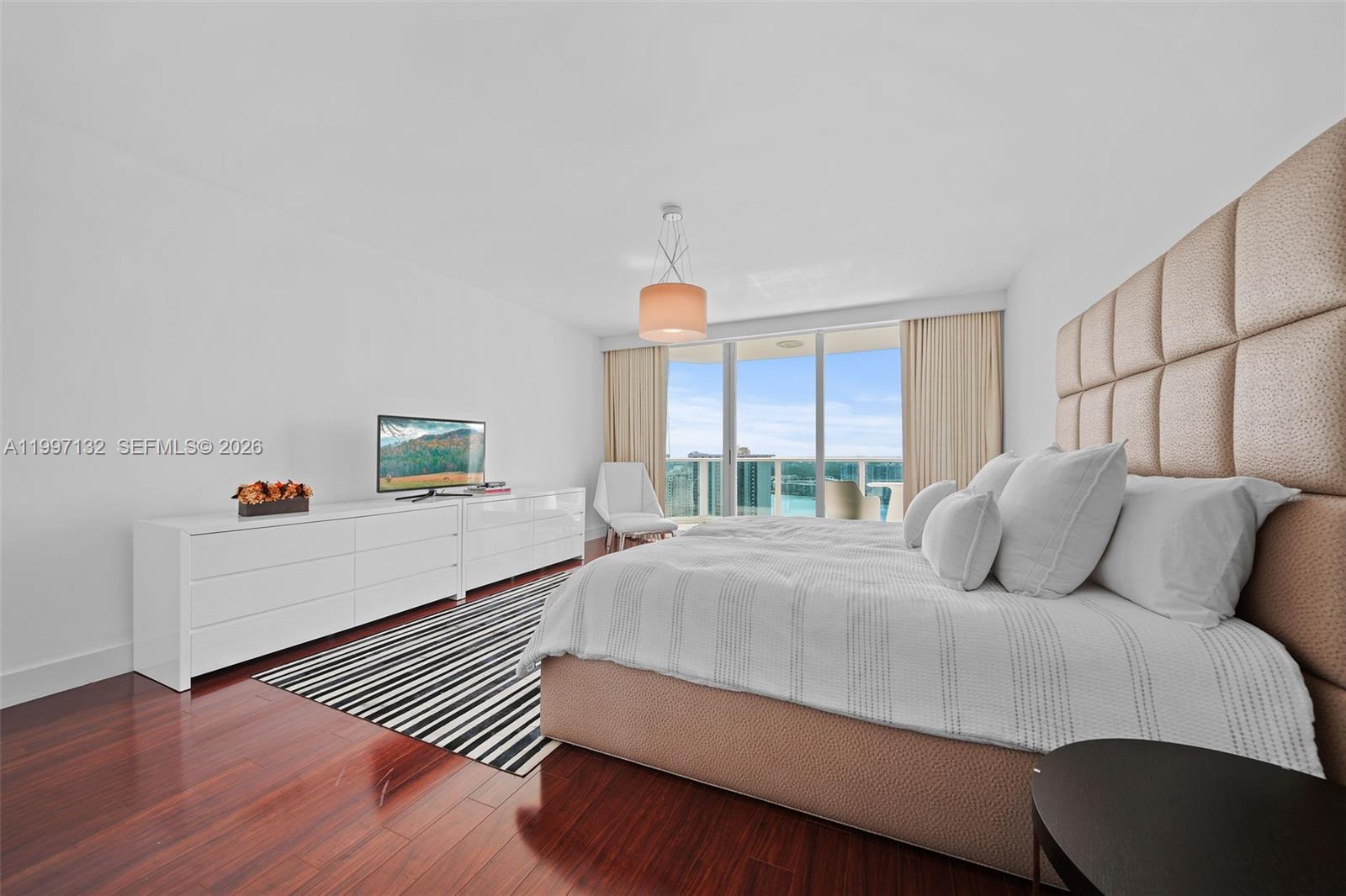 THE PENINSULA II CONDO - Residential Lease