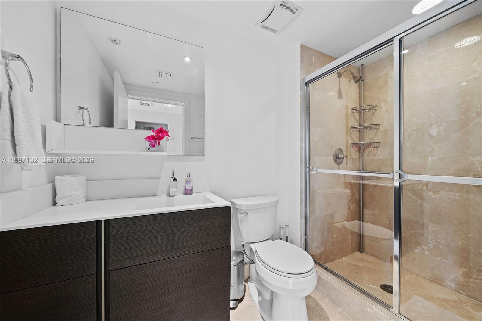 THE PENINSULA II CONDO - Residential Lease