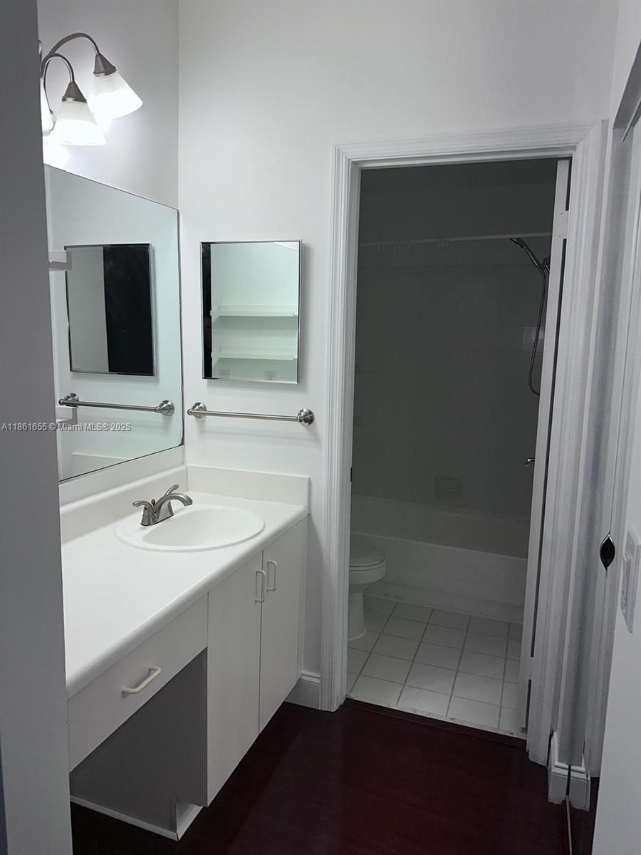 SAN REMO VILLAGE - Residential Lease