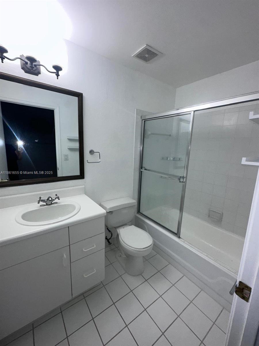 SAN REMO VILLAGE - Residential Lease