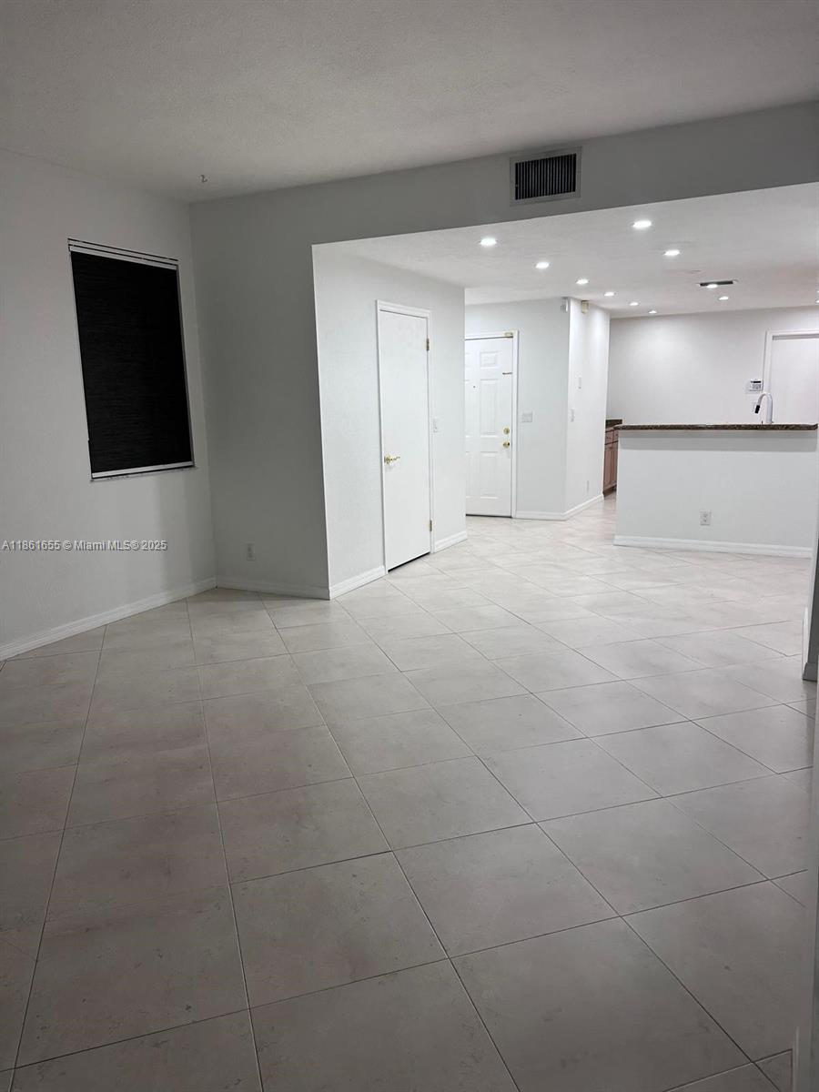 SAN REMO VILLAGE - Residential Lease