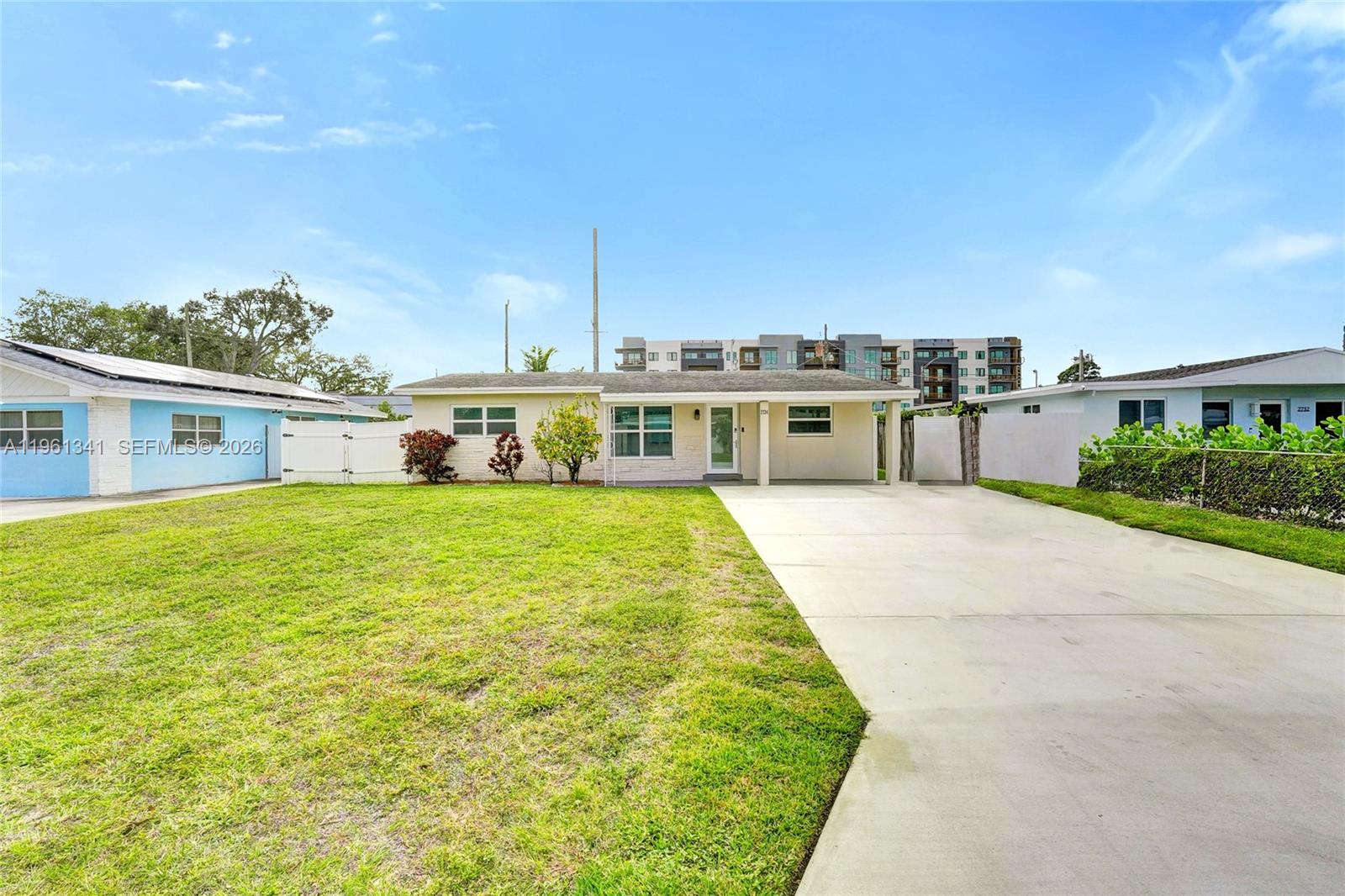 AVON HEIGHTS - Residential