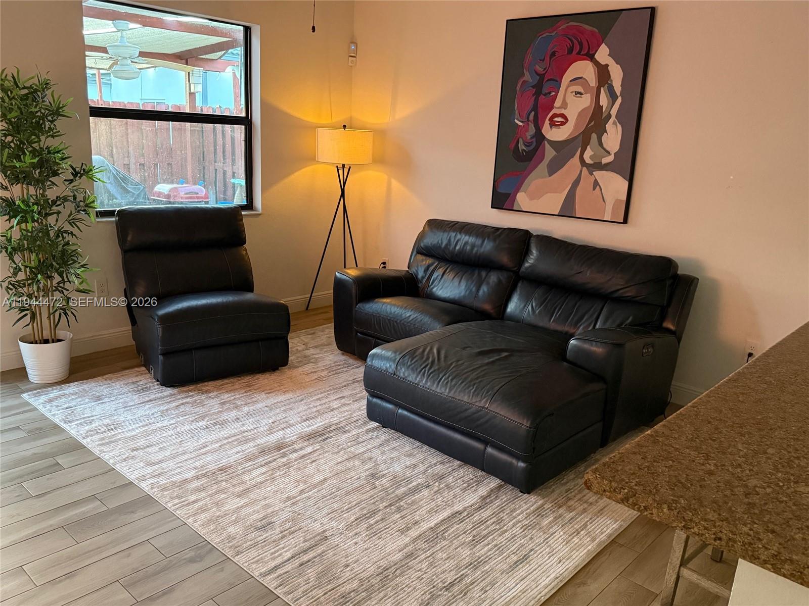 SILVER PALM EAST SEC FIVE - Residential