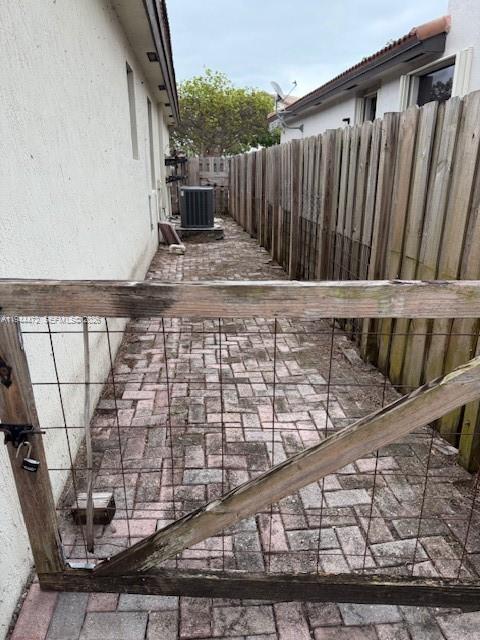 SILVER PALM EAST SEC FIVE - Residential