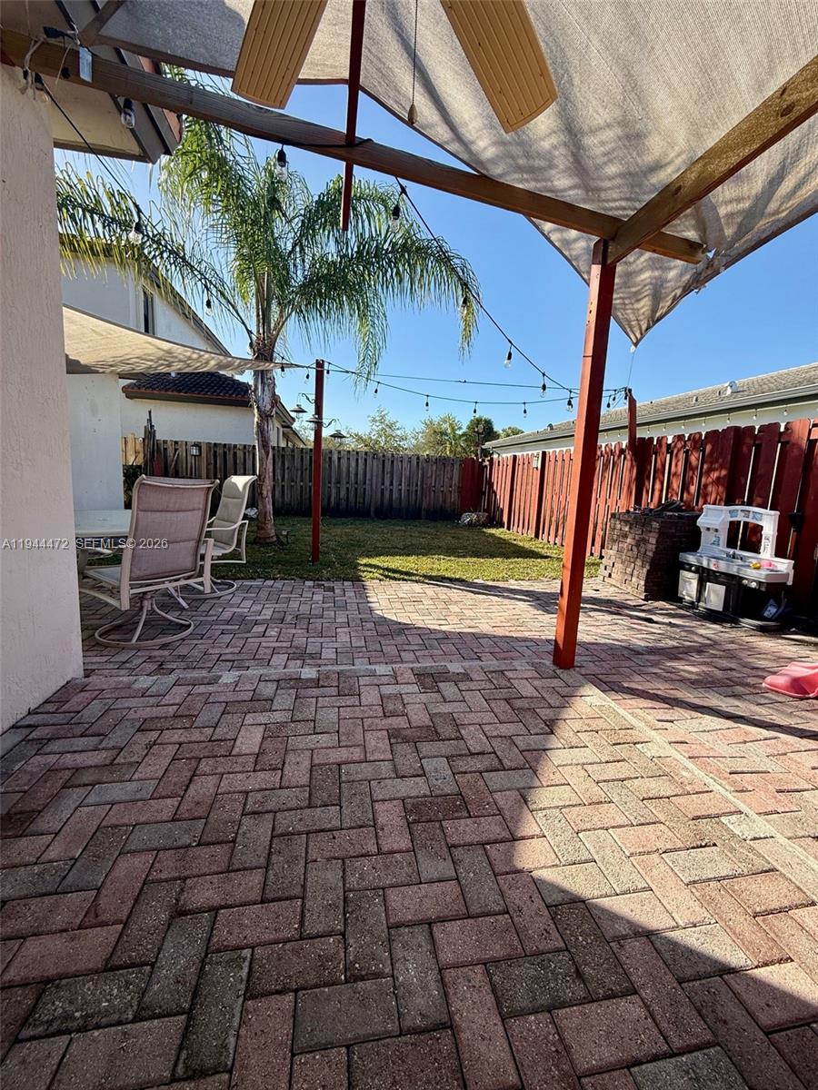 SILVER PALM EAST SEC FIVE - Residential