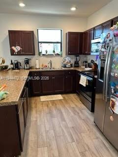 SILVER PALM EAST SEC FIVE - Residential