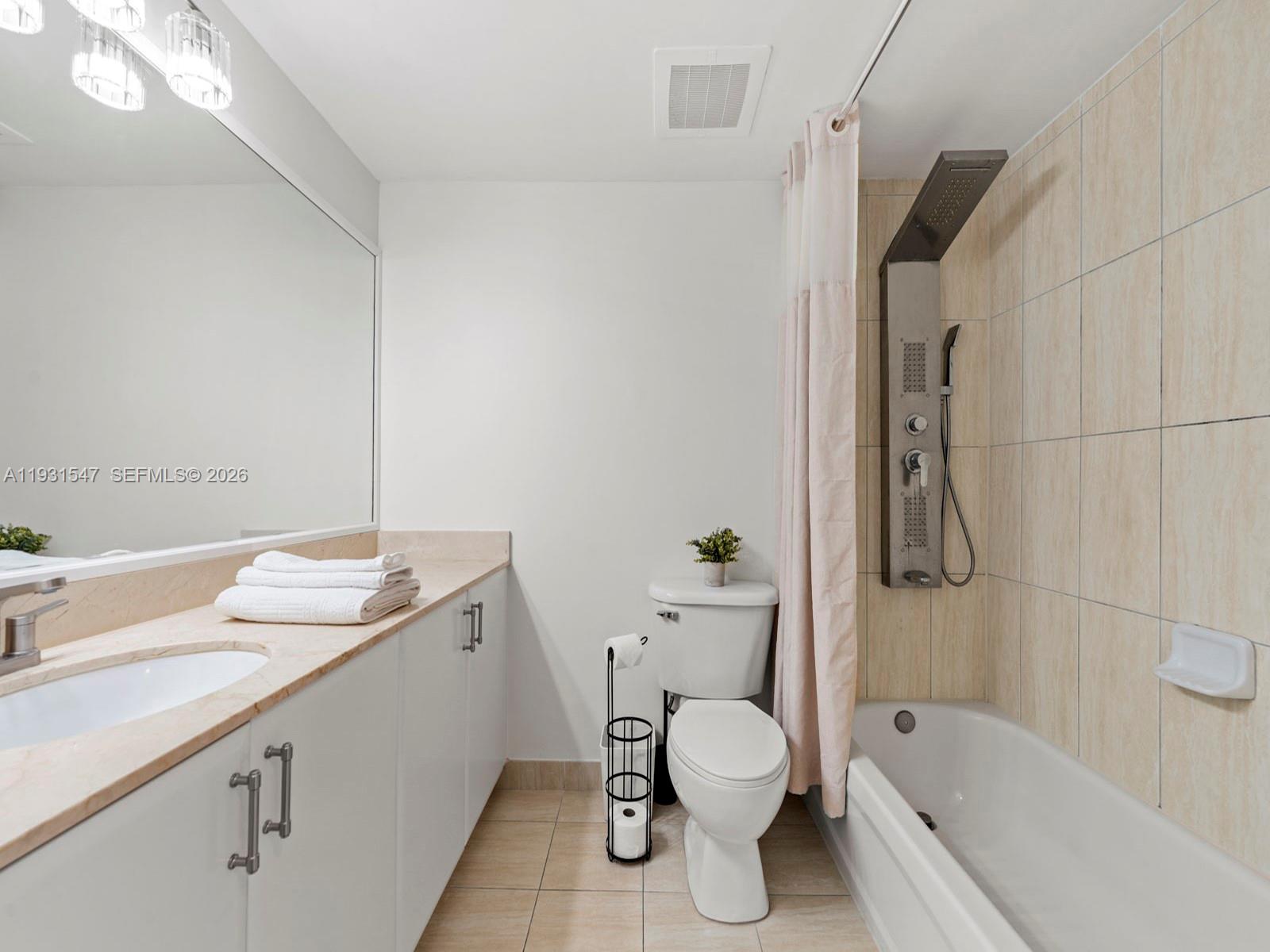 OPERA TOWER CONDO - Residential